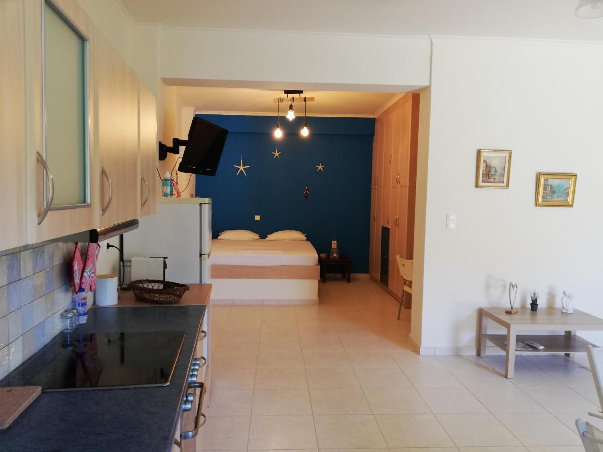 Althea Holiday Studio Agia Marina  Exterior photo